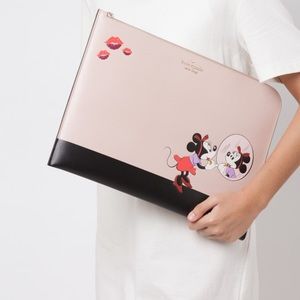 Kate Spade Minnie Mouse Beige Black Laptop Sleeve